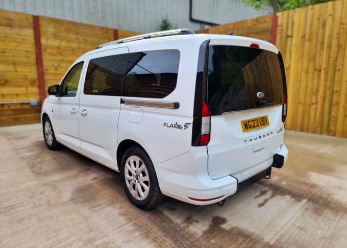 2025 Ford Grand Tourneo Connect