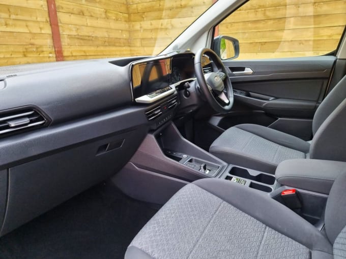 2025 Ford Grand Tourneo Connect