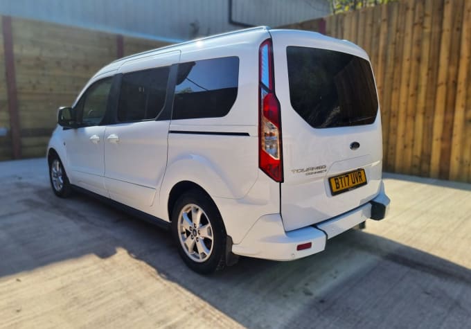 2025 Ford Grand Tourneo Connect