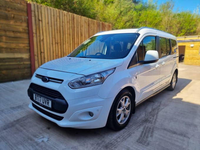 2025 Ford Grand Tourneo Connect