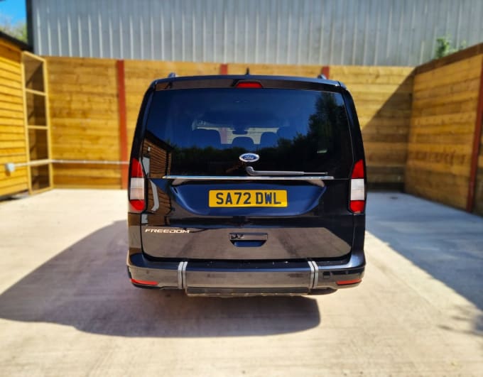 2025 Ford Grand Tourneo Connect