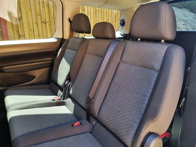 2025 Ford Grand Tourneo Connect