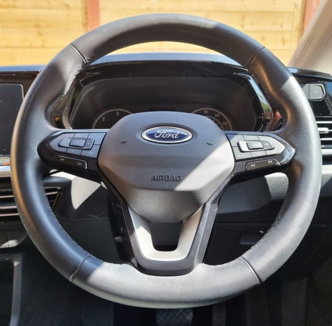 2025 Ford Grand Tourneo Connect