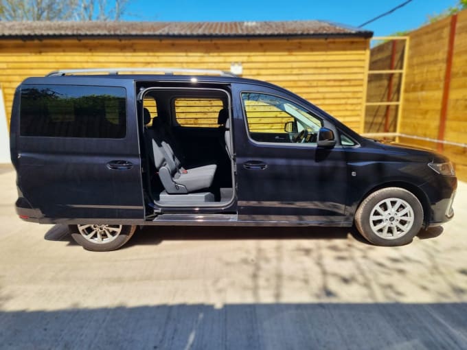 2025 Ford Grand Tourneo Connect
