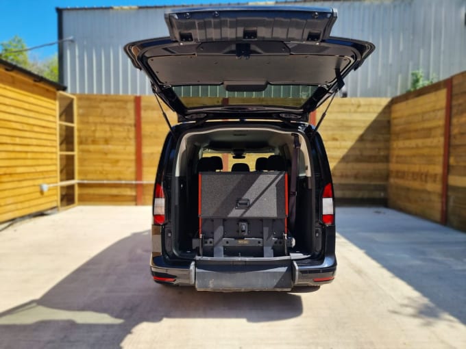 2025 Ford Grand Tourneo Connect