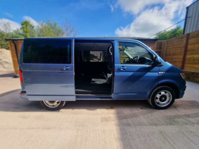 2025 Volkswagen Transporter