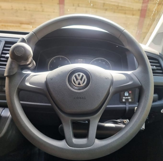 2025 Volkswagen Transporter