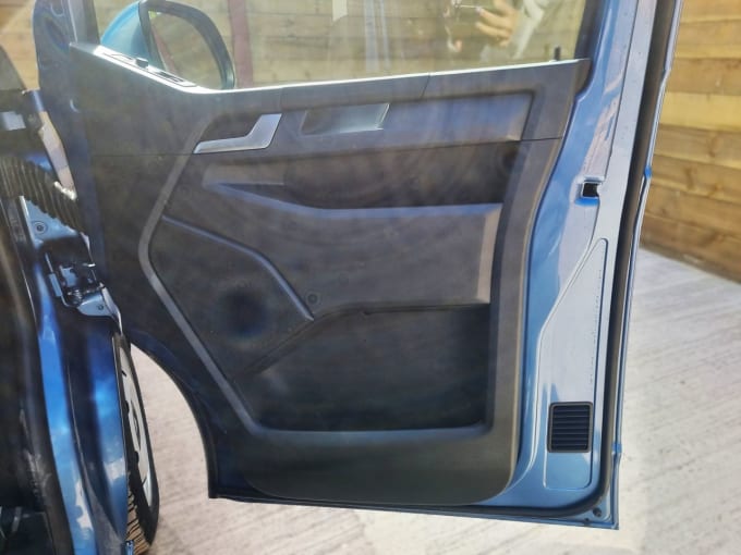 2025 Volkswagen Transporter