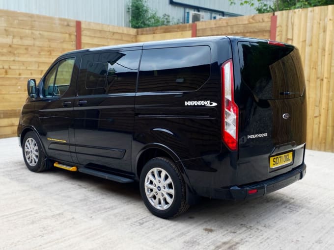 2025 Ford Tourneo Custom