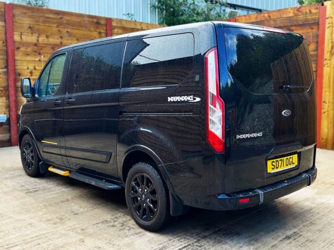 2025 Ford Tourneo Custom