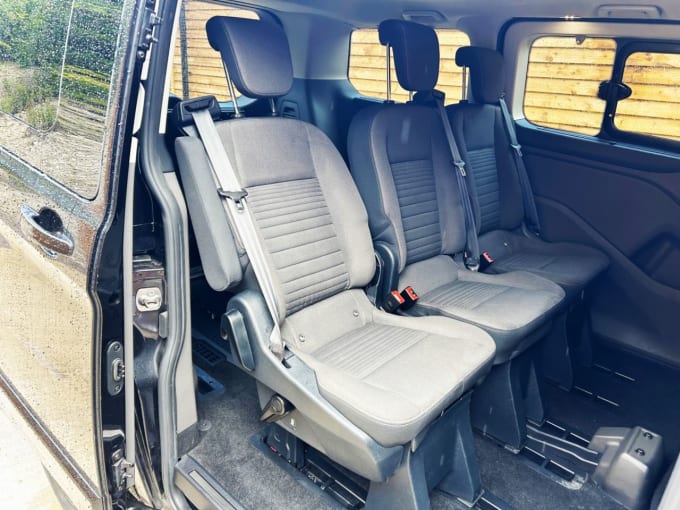 2025 Ford Tourneo Custom
