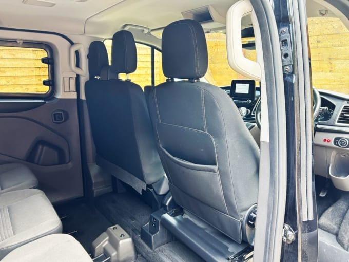 2025 Ford Tourneo Custom