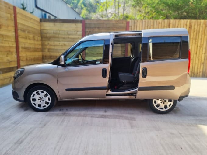 2025 Fiat Doblo