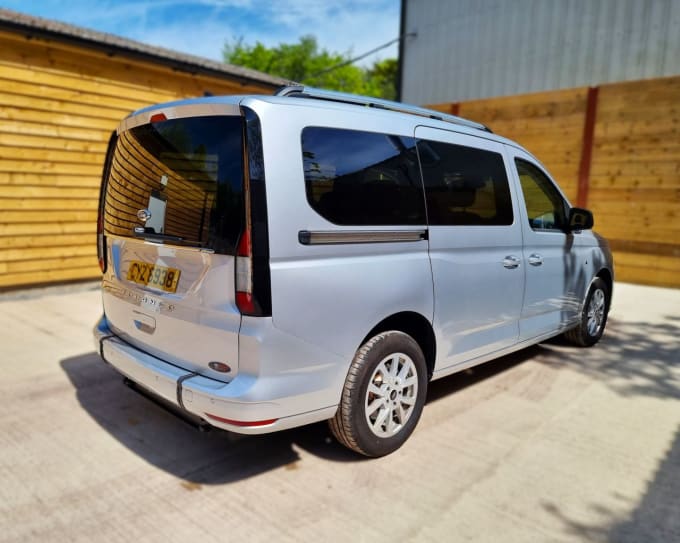 2025 Ford Grand Tourneo Connect