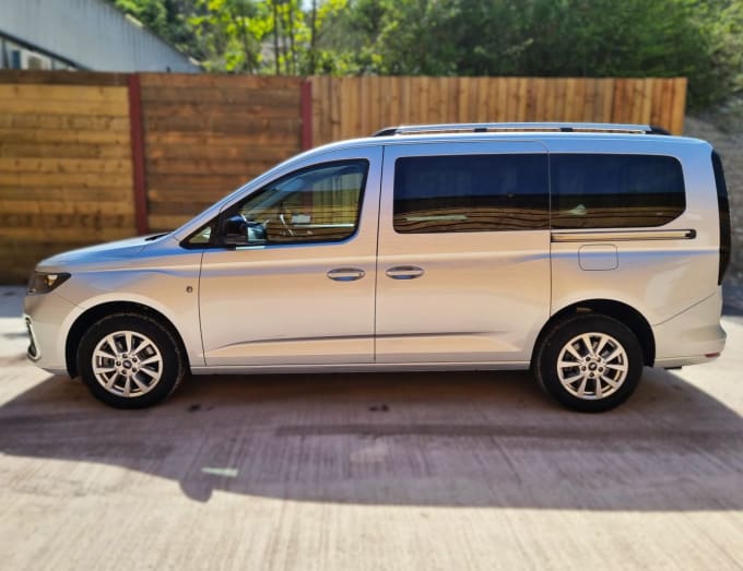 2025 Ford Grand Tourneo Connect