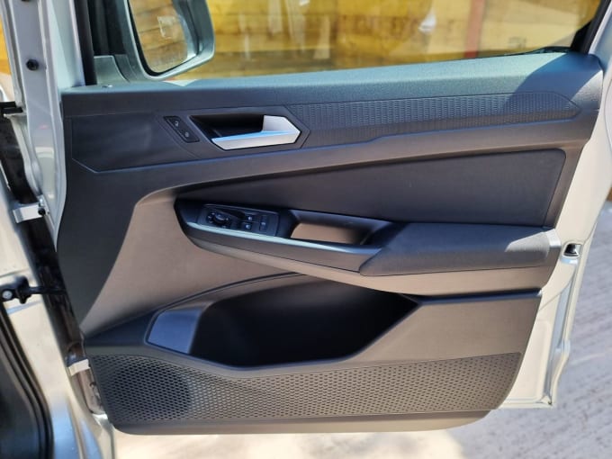 2025 Ford Grand Tourneo Connect