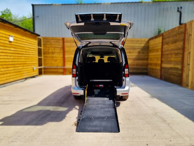 2025 Ford Grand Tourneo Connect