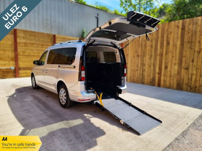2025 Ford Grand Tourneo Connect
