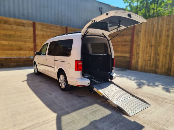 2025 Volkswagen Caddy Maxi Life