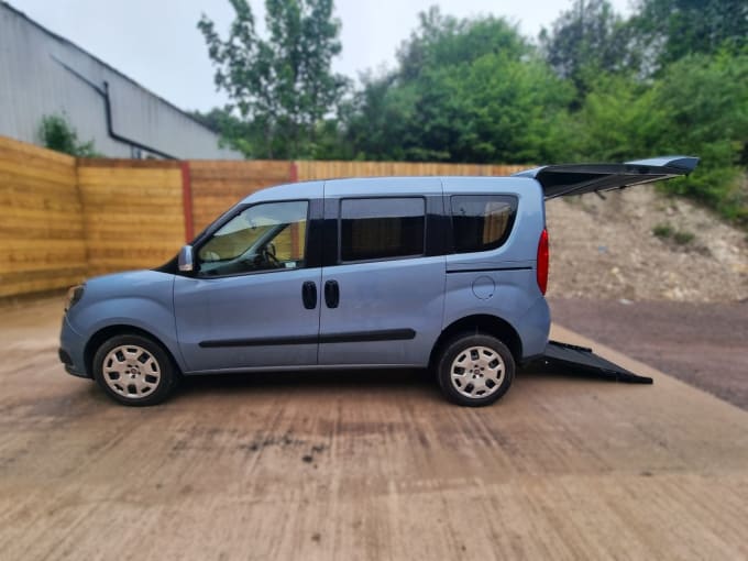 2025 Fiat Doblo