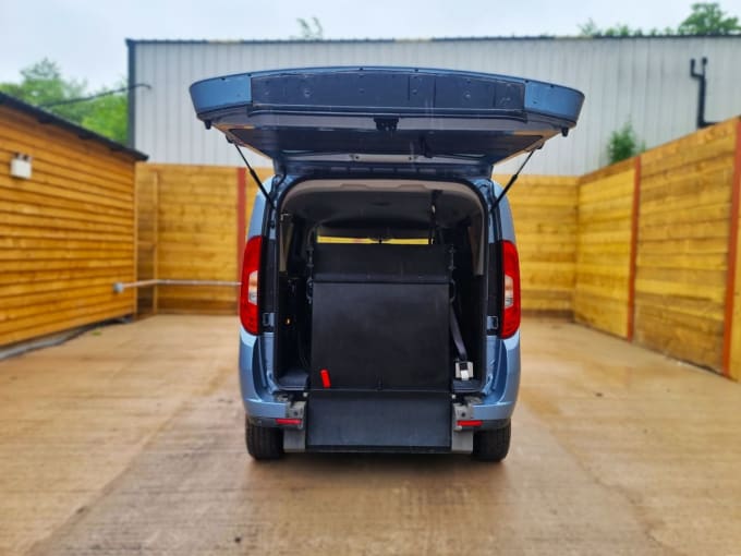 2025 Fiat Doblo