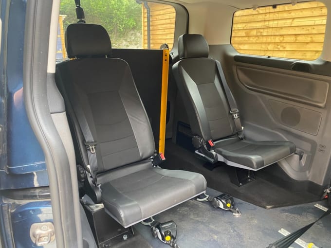 2025 Ford Tourneo Custom