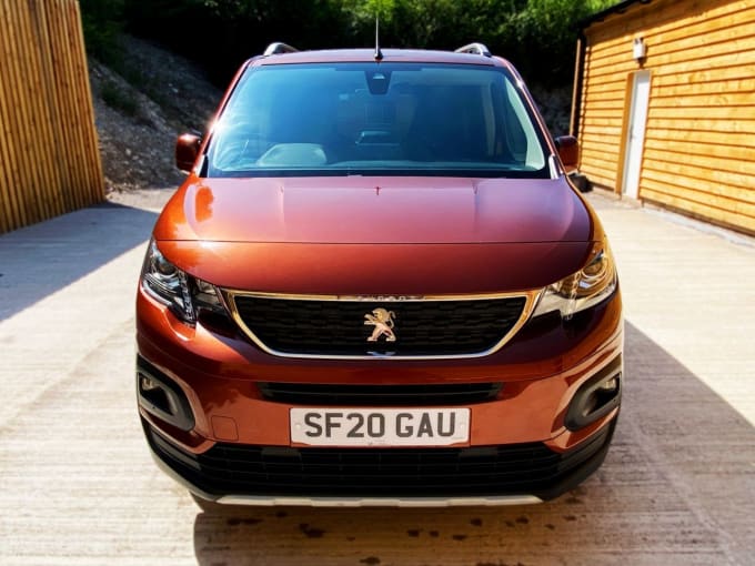 2025 Peugeot Rifter