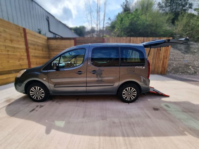 2025 Peugeot Partner Tepee