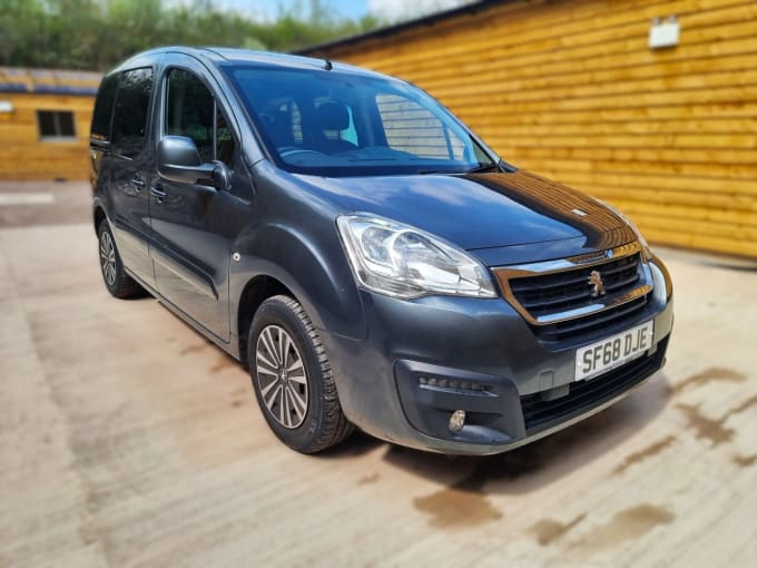 2025 Peugeot Partner Tepee