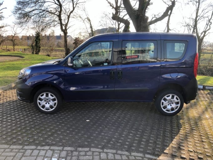 2025 Fiat Doblo