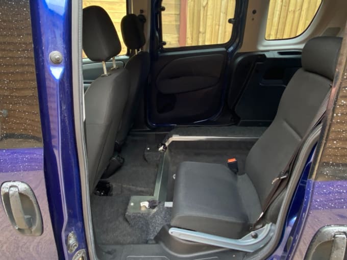 2025 Fiat Doblo