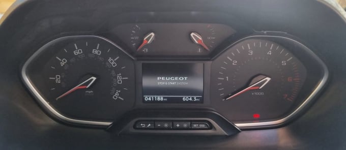 2025 Peugeot Rifter