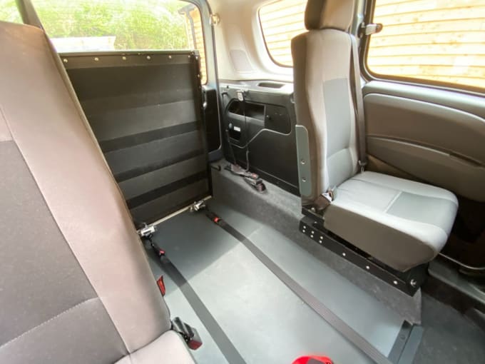 2025 Fiat Doblo