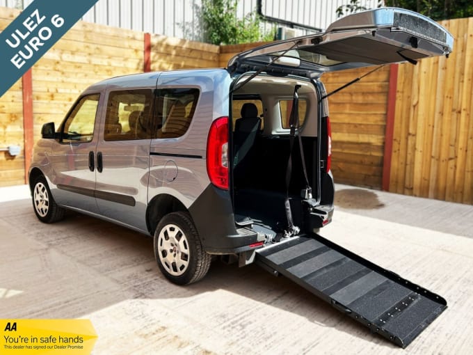 2025 Fiat Doblo