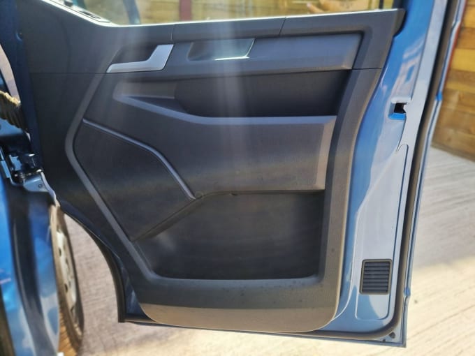 2025 Volkswagen Transporter
