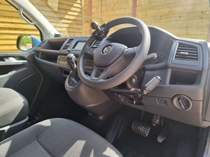 2025 Volkswagen Transporter