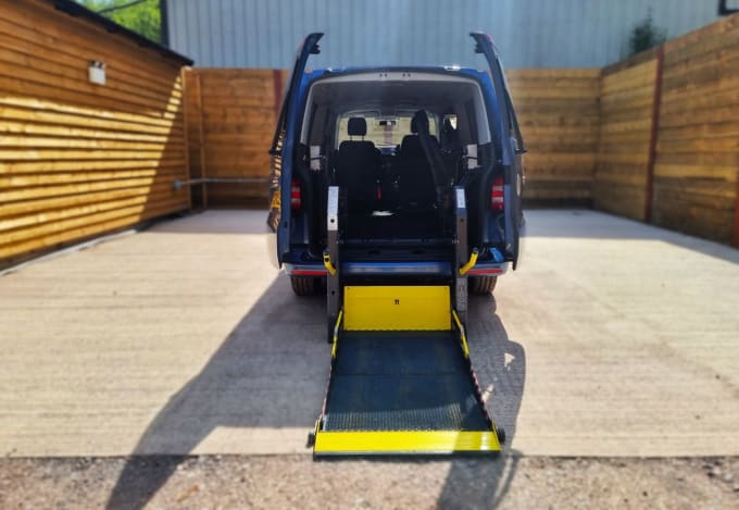 2025 Volkswagen Transporter