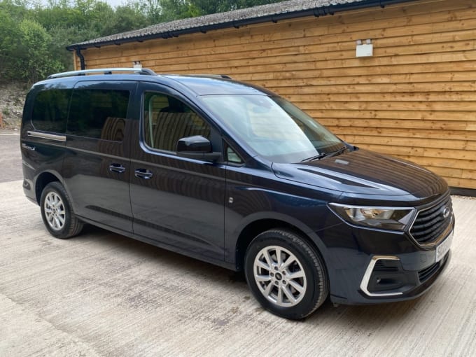 2025 Ford Grand Tourneo Connect