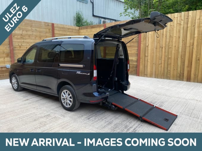 2025 Ford Grand Tourneo Connect