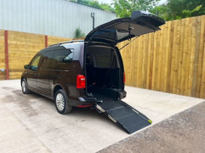 2025 Volkswagen Caddy Maxi Life