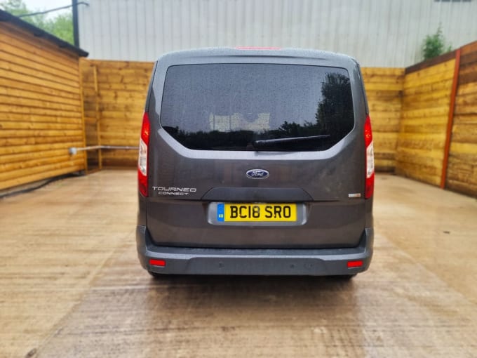 2025 Ford Grand Tourneo Connect