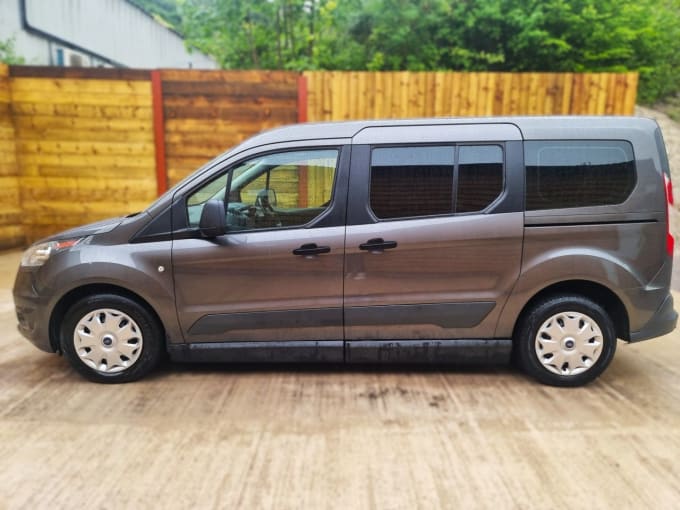 2025 Ford Grand Tourneo Connect