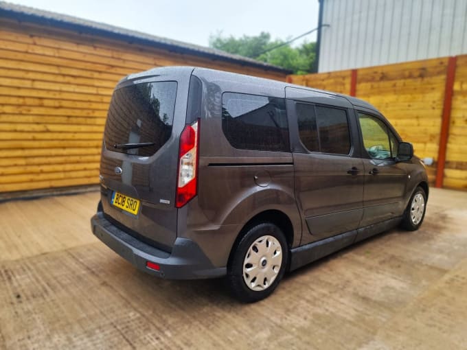 2025 Ford Grand Tourneo Connect