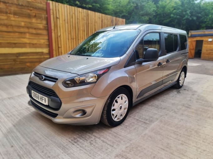 2025 Ford Grand Tourneo Connect