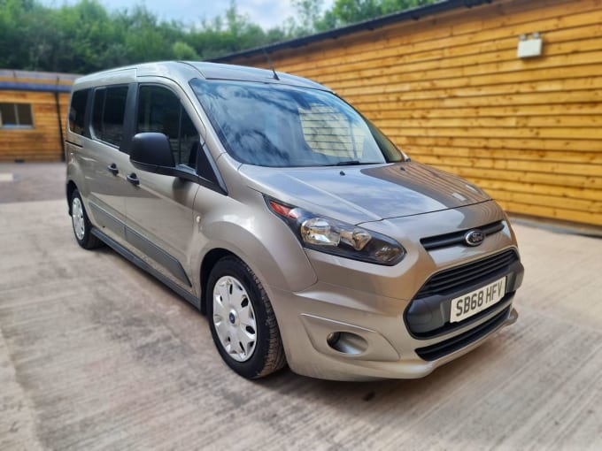 2025 Ford Grand Tourneo Connect