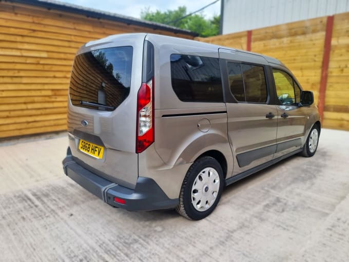 2025 Ford Grand Tourneo Connect