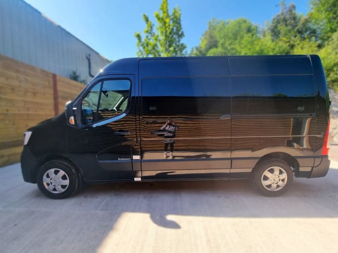 2025 Renault Master