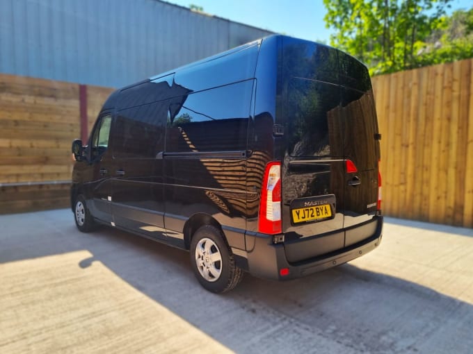 2025 Renault Master