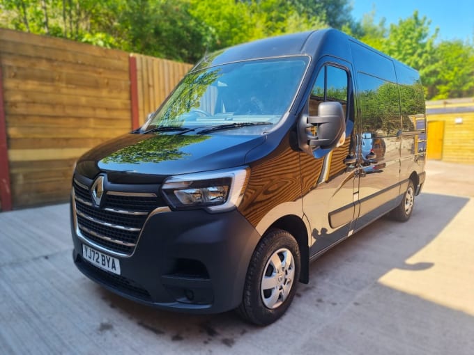 2025 Renault Master