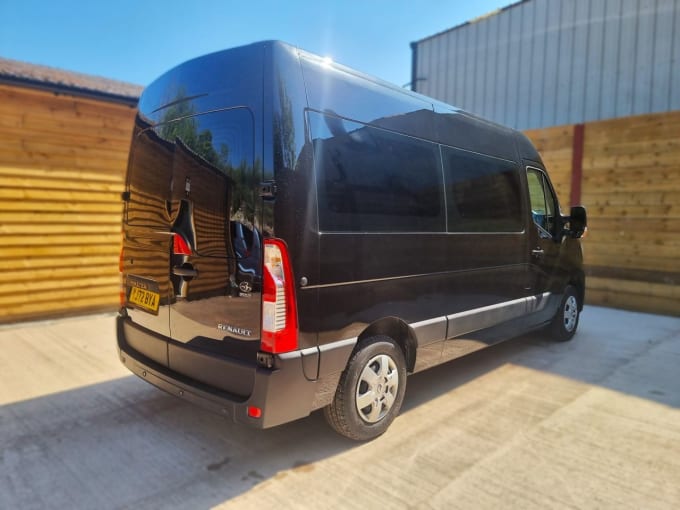 2025 Renault Master
